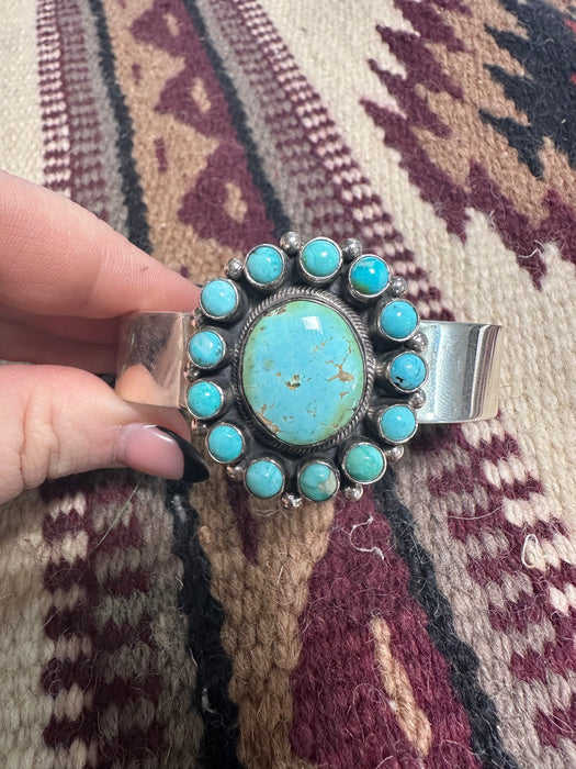 Beautiful B Johnson Navajo Sterling Turquoise Cluster Bracelet Cuff Signed