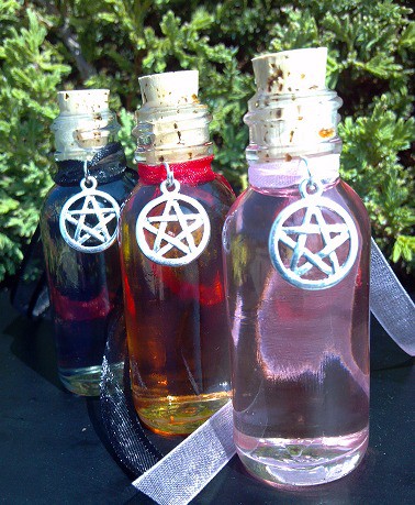 Three Witches Oil Set