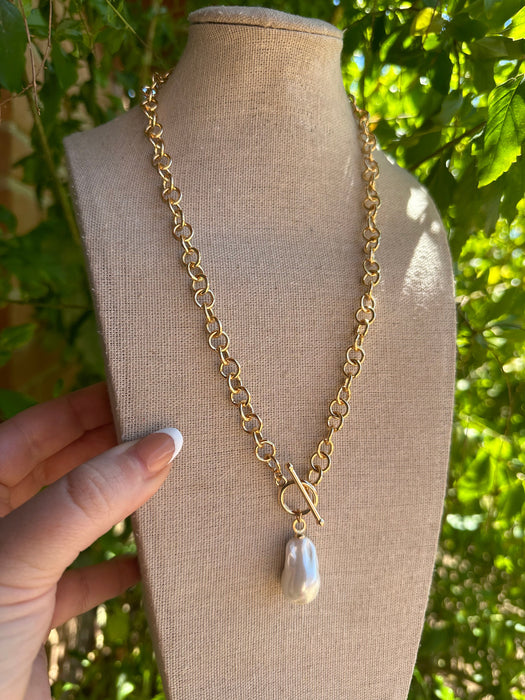 “The Golden Collection” Mother of Pearl Handmade 18k Gold Plated Chain Link Necklace