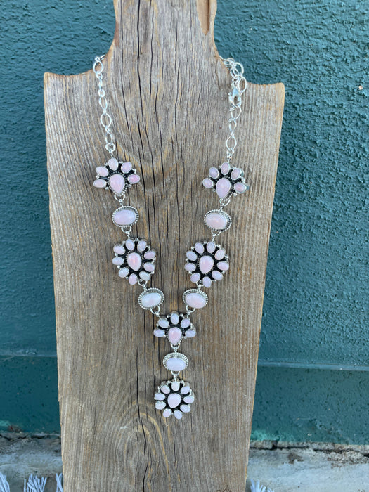 Navajo Queen Pink Conch Shell And Sterling Silver Lariat Necklace Earrings Set By Sheila Becenti