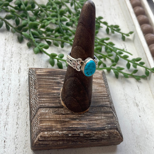 Navajo Sterling Silver Single Stone Turquoise Twisted Band Ring - Culture Kraze Marketplace.com