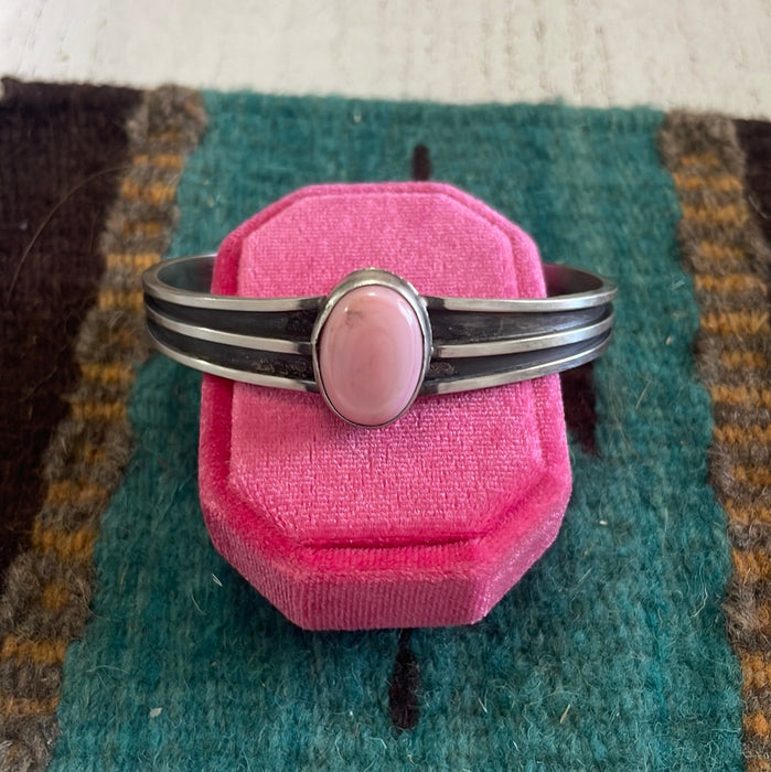Navajo Pink Conch & Sterling Silver Oval Cuff Bracelet Signed Tom Hawk