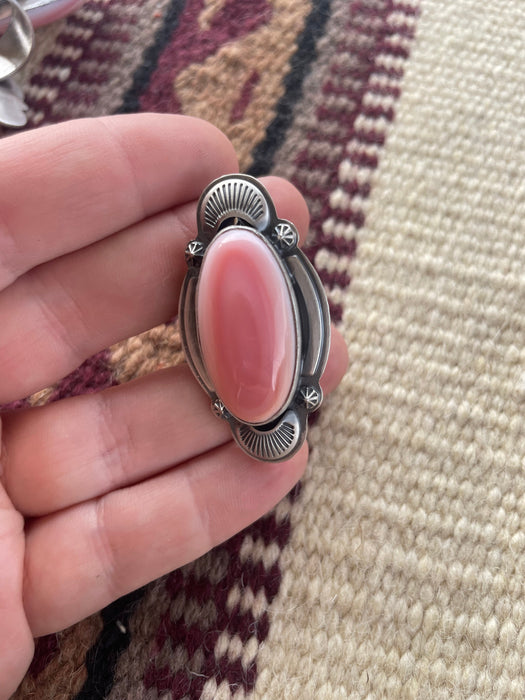 Beautiful Navajo Sterling Silver & Pink Conch Oval Ring Signed - Culture Kraze Marketplace.com