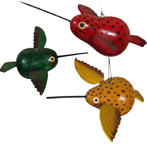 <center>Humming Bird Ornaments hand carved in Peru; comes in Green, Natural, Orange and Red<center>