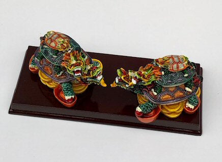 Piggyback Turtle  Miniature Figurines 5.0" x 2.0" x 2.0" - Culture Kraze Marketplace.com
