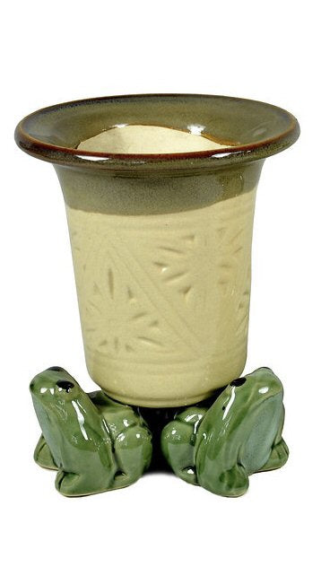 Tan Round Bamboo Pot with Three Frogs 4.0" x 4.0" x 4.0" - Culture Kraze Marketplace.com