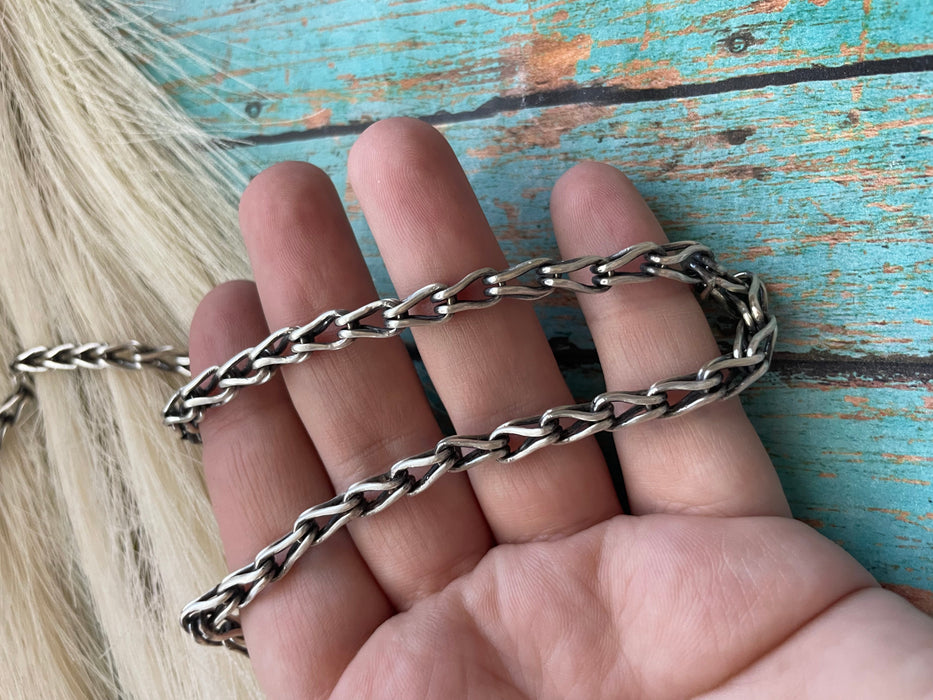 Navajo Sterling Silver Beautiful Handmade Necklace 24”